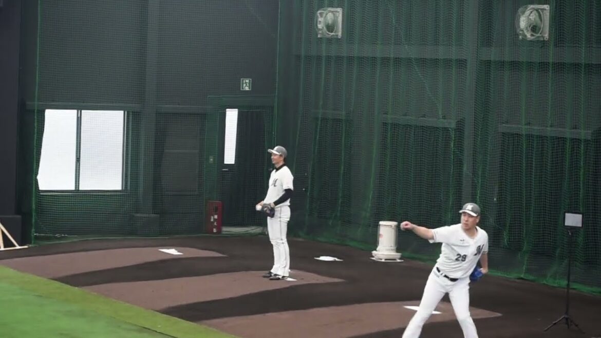 唐川-西野ブルペン　25.2.2　千葉ロッテマリーンズ都城春季キャンプ