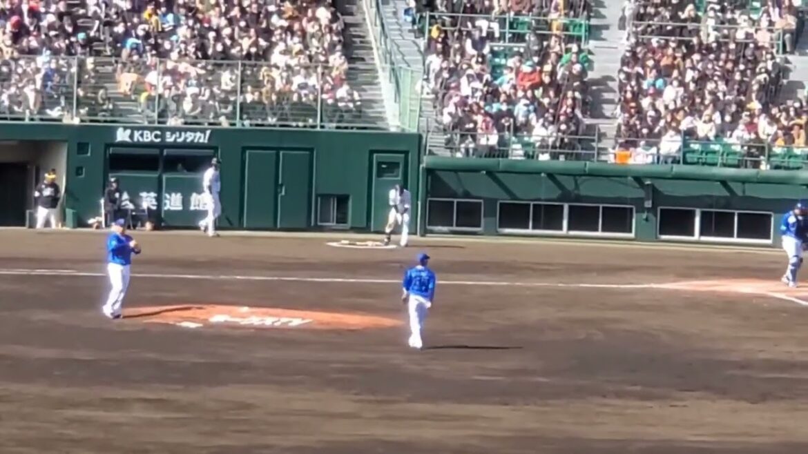 20240302　緒方理貢 登場曲【｢Numb｣／Linkin Park & Jay Z】　5回ｳﾗ　福岡ｿﾌﾄﾊﾞﾝｸﾎｰｸｽ@北九州市民球場･外野ﾚﾌﾄ ｵｰﾌﾟﾝ戦