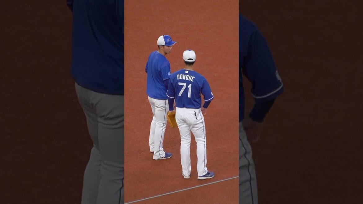 堂上 直倫 ｺｰﾁ　試合中は一塁コーチャーボックスに入ります　#中日ドラゴンズ