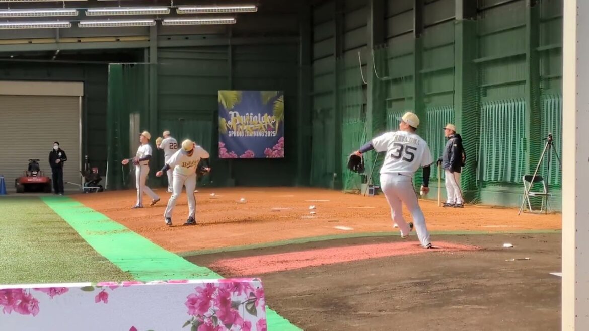 2月6日、オリックスキャンプ　『ブルペン』