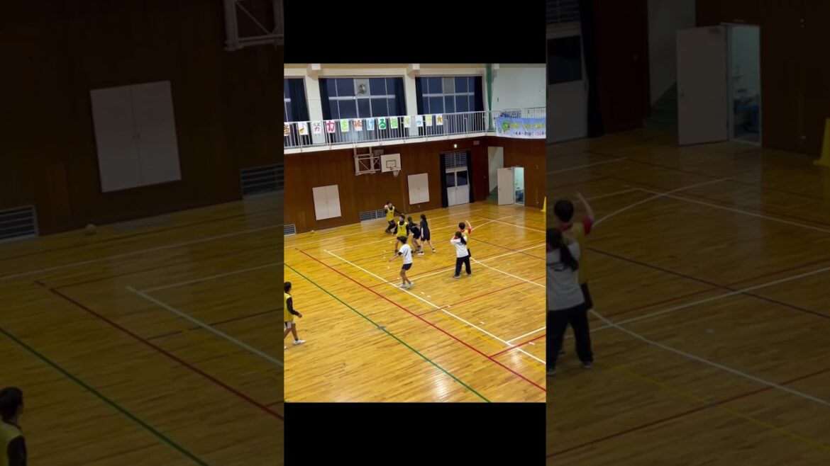 こんな不運なことありますか？#ハンドボール #スーパープレイ #basketball #バスケットボール #野球 #スポーツ