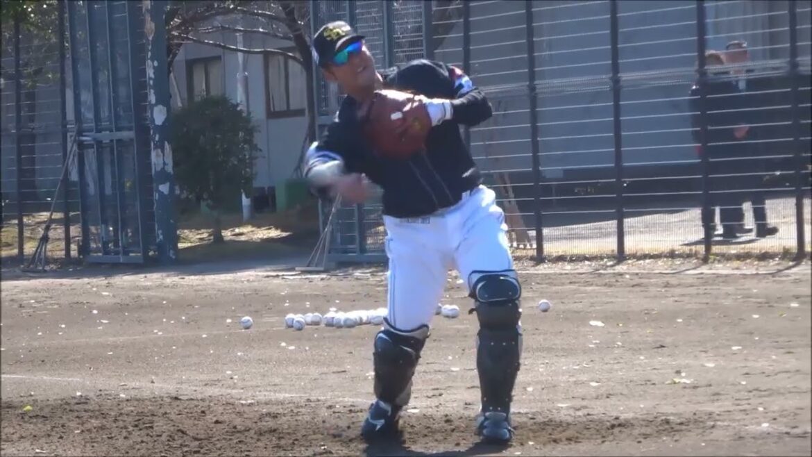 嶺井博希捕手の特守　～ソフトバンクホークス春季キャンプ2025～