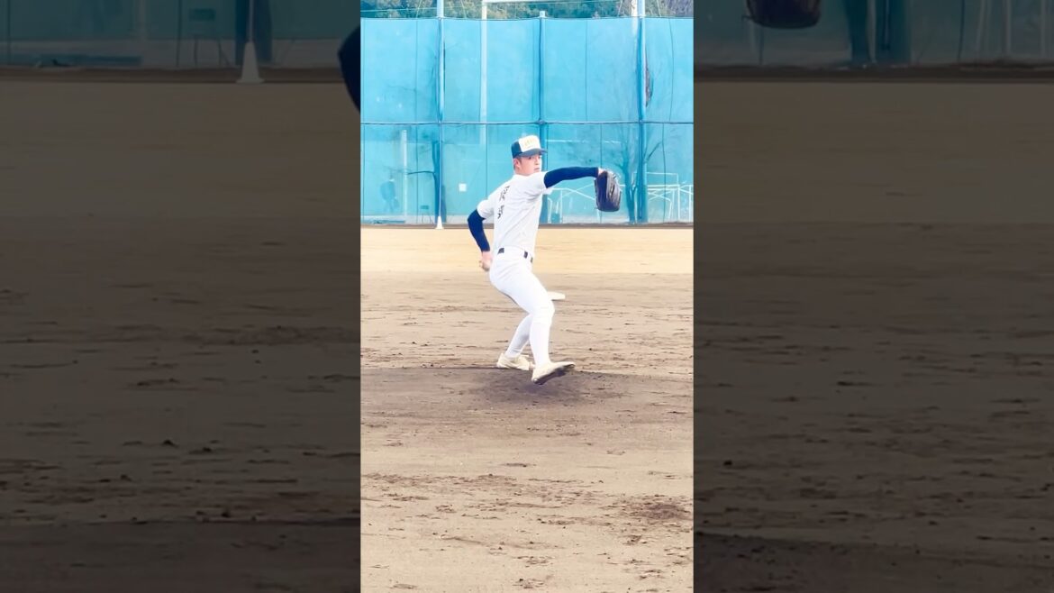 浦和学院野球部岡部投手のピッチング#shorts