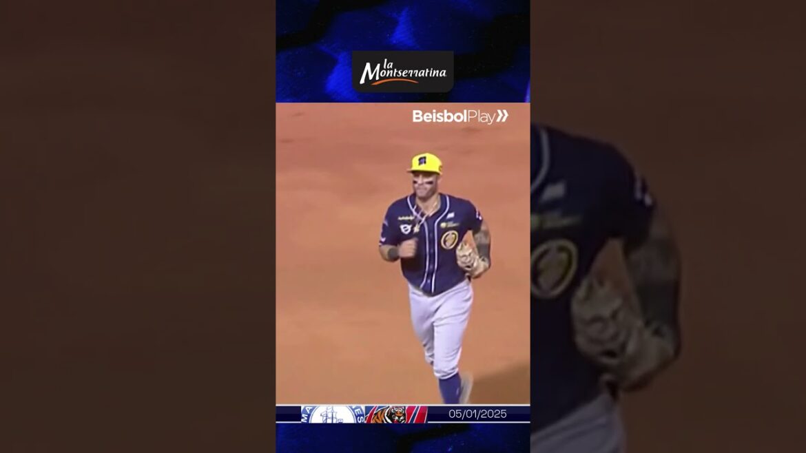 ¡QUEEEE SALTOOOO! José Gómez le roba un imparable a Alcides Escobar