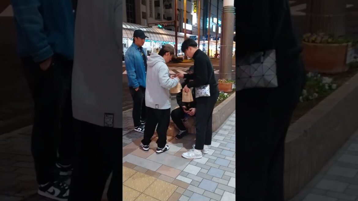 ラオウ・西野・川瀬とT-岡田アンバサダー、南国プリンを買う！　　#杉本裕太郎#西野真弘#川瀬#T岡田#オリックス#宮崎#南国プリン#ラオウ