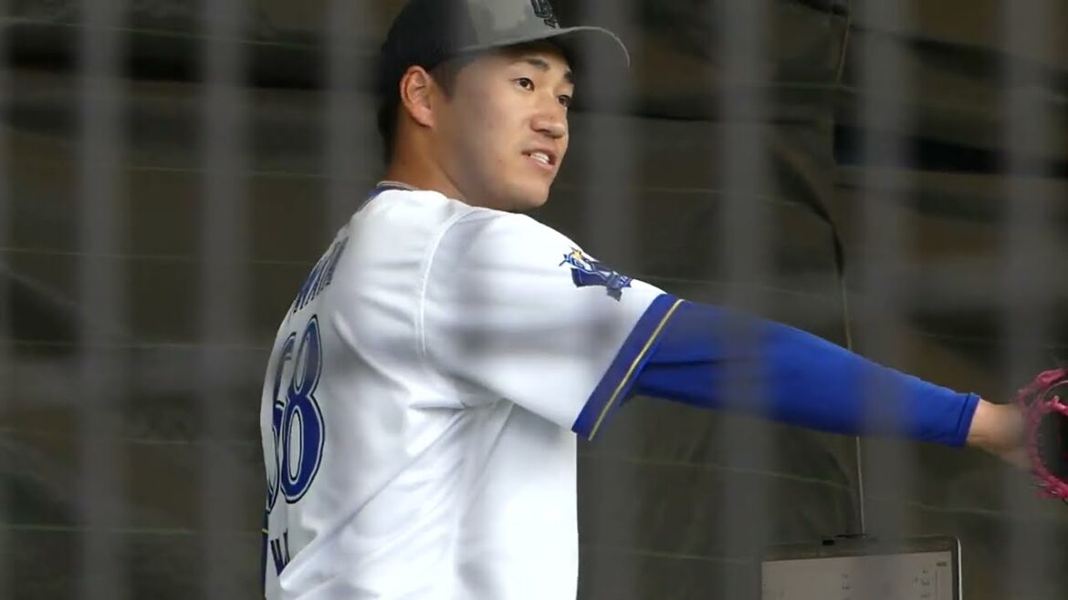 2025年2月 横浜DeNA春季キャンプ・宜野湾A班 岩田 将貴 投手のブルペン投球練習