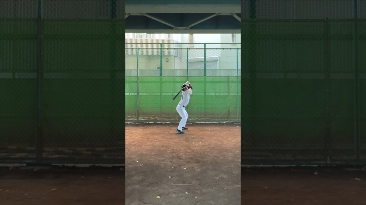 上茶谷選手がホークスでしそうな誇張モノマネ近藤健介選手編 上茶谷選手がホークスでしそうな誇張モノマネ近藤健介選手編