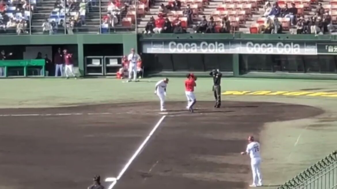 20240301 小深田大翔 登場曲【「I CAN FLY」/RAY】 3回ウラ 東北楽天ゴールデンイーグルス@倉敷マスカットスタジアム・外野レフト オープン戦 20240301 小深田大翔 登場曲【「I CAN FLY」/RAY】 3回ウラ 東北楽天ゴールデンイーグルス@倉敷マスカットスタジアム・外野レフト オープン戦