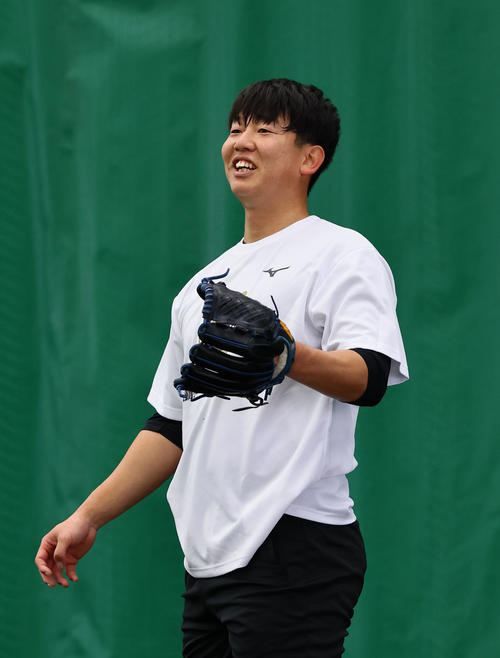 【虎になれ】阪神を倒した畠世周がしていた“あのコト“ タテジマでも頼むで – 虎だ虎だ虎になれ! – 野球コラム : 日刊スポーツ 阪神畠世周(2025年1月29日撮影)