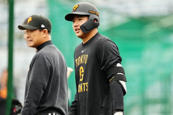 巨人18歳は「坂本勇人×鈴木誠也」 遊撃争いに名乗りか…OB太鼓判「とんでもない選手に」 | Full-Count 巨人18歳は「坂本勇人×鈴木誠也」 遊撃争いに名乗りか…OB太鼓判「とんでもない選手に」 | Full-Count