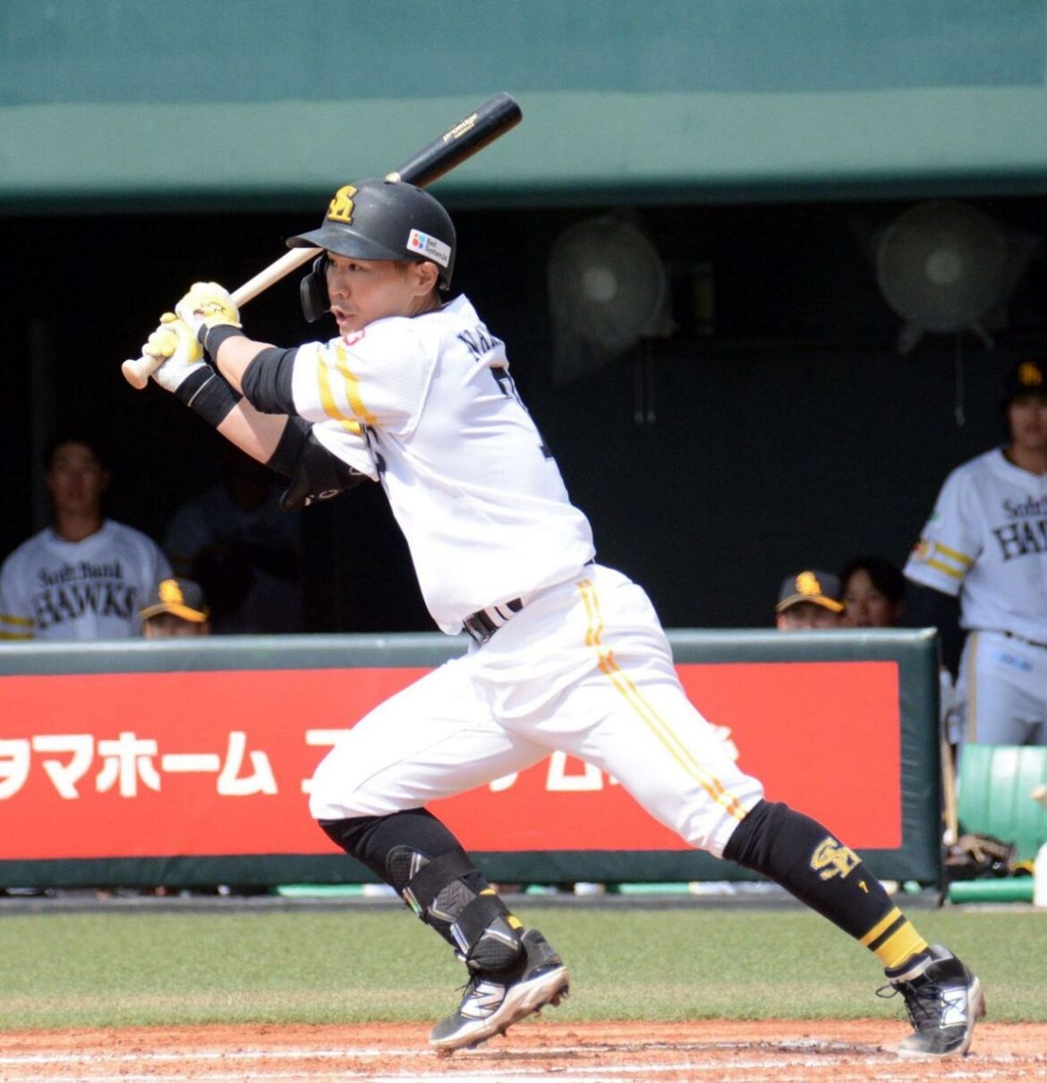 ソフトバンクの「代打職人」ベテラン中村晃がさすがの集中力 対戦ほぼない長身右腕から安打＆四球：「おっ！」でつながる地元密着のスポーツ応援メディア 西スポWEB OTTO! - 西日本新聞me