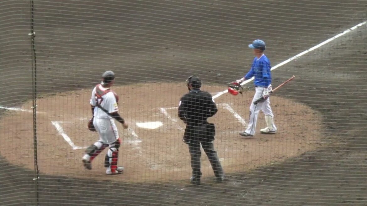 【ベイスターズ】柴田竜拓 バッティングフォーム（2025年2月18日 練習試合 読売ジャイアンツ 対 横浜DeNAベイスターズ ）