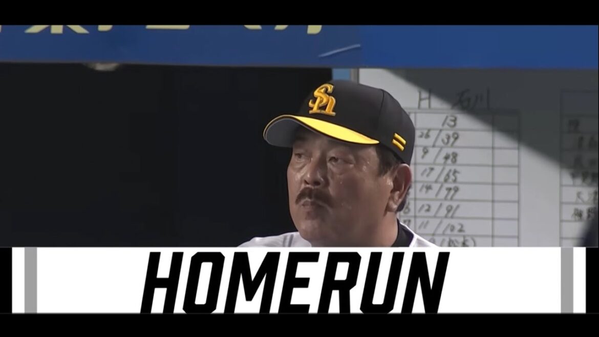 打球はライトへ