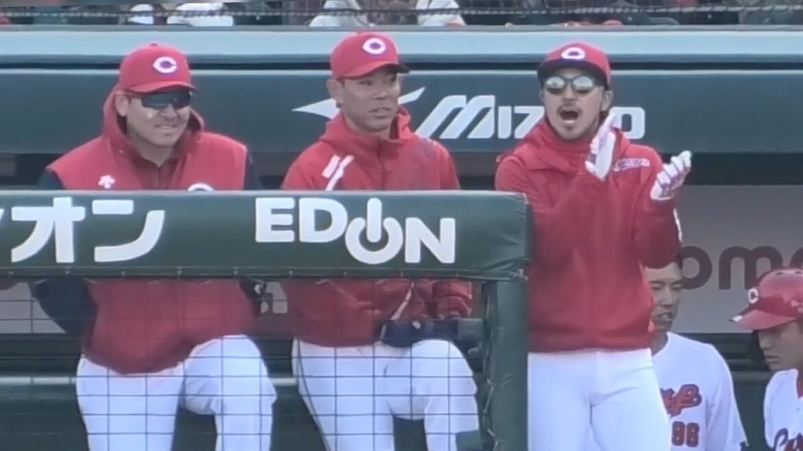 堂林&森下の2ショット！将来の首脳陣？會澤、秋山、菊池のベテラントリオが談笑！広島東洋カープvs東京ヤクルトスワローズオープン戦 2025年3月8日