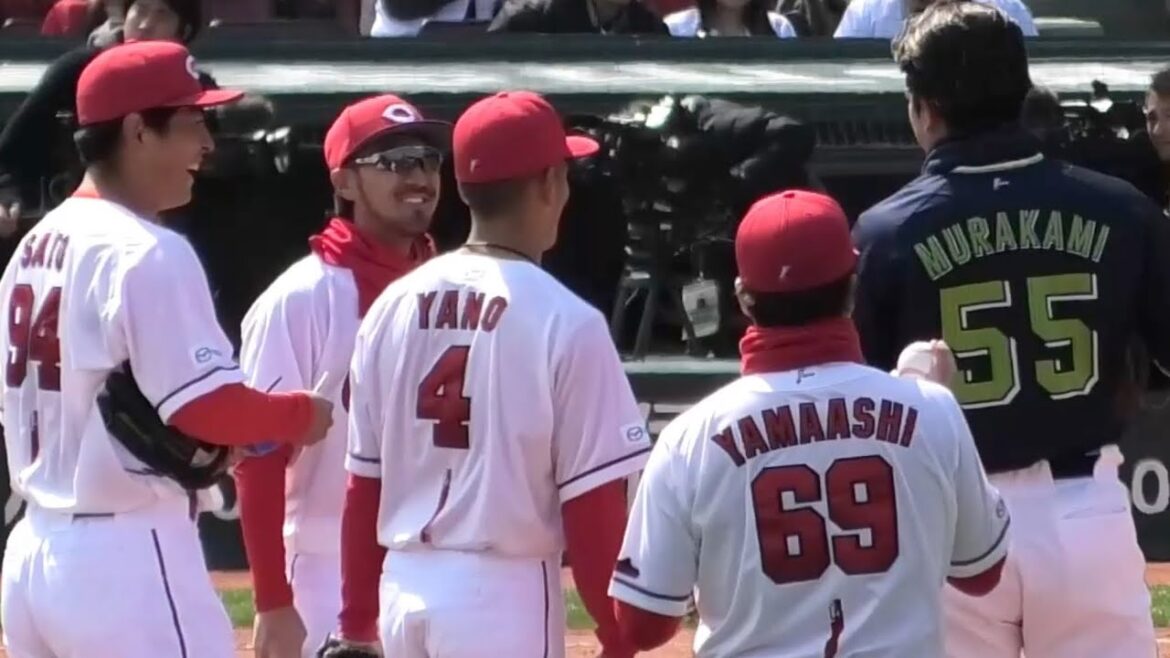 村神様が菊池涼介に挨拶！談笑も束の間、慌ててベンチに戻る村上宗隆！広島東洋カープvs東京ヤクルトスワローズオープン戦 2025年3月8日