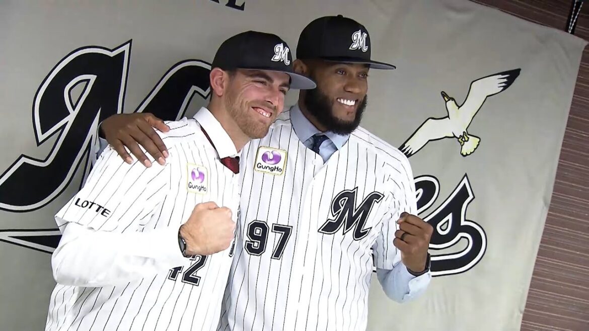 ブライアン・サモンズ投手、タイロン・ゲレーロ投手 入団会見