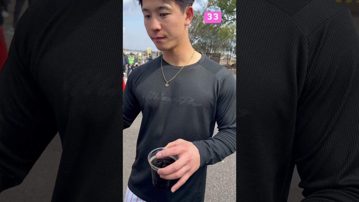 内山壮真選手のファンサ❤︎ヤクルトスワローズキャンプ