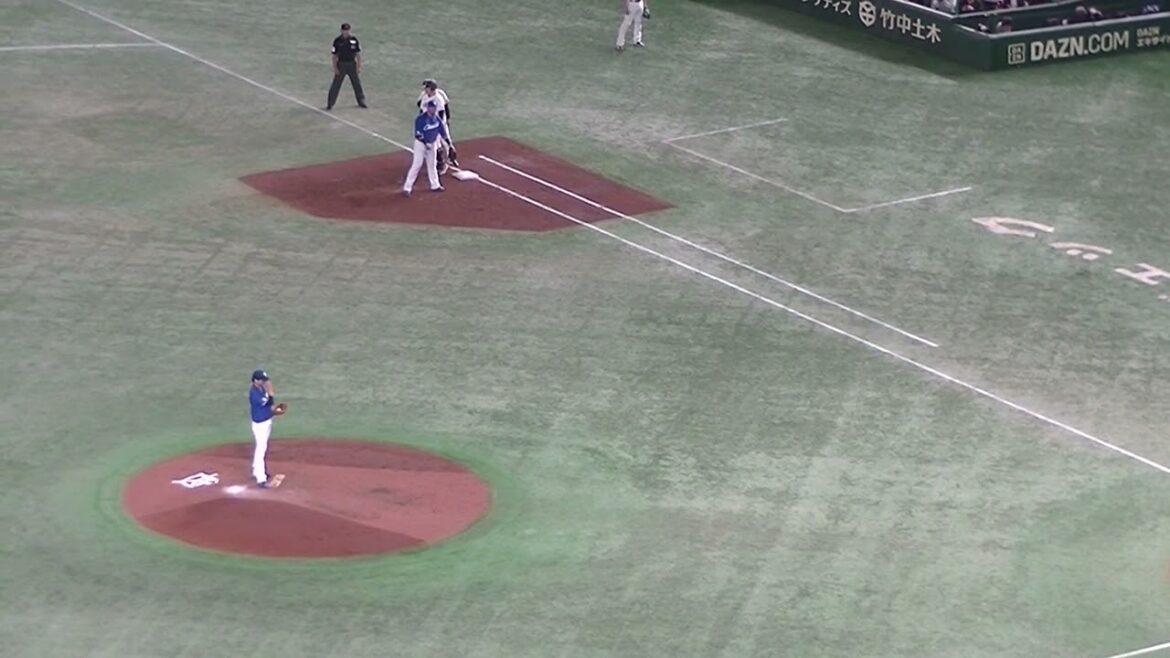 丸佳浩が涌井秀章からフォアボールを選ぶ＜読売ジャイアンツ 対 中日ドラゴンズ 2024年4月24日＞