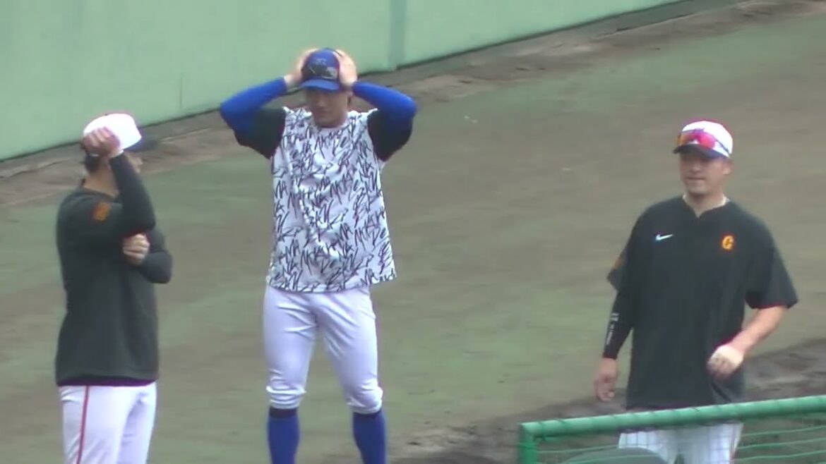 森敬斗が坂本勇人に挨拶しに行く【ジャイアツ沖縄キャンプ 2025年2月18日】