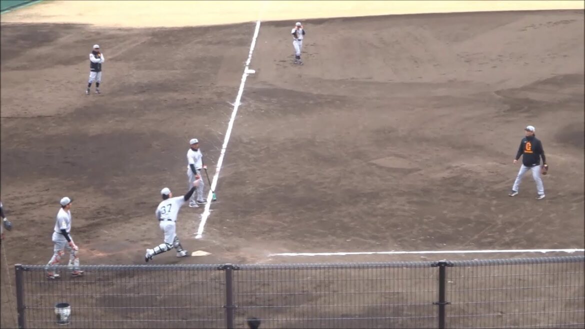 郡拓也、喜多隆介、坂本達也捕手のセカンド送球練習