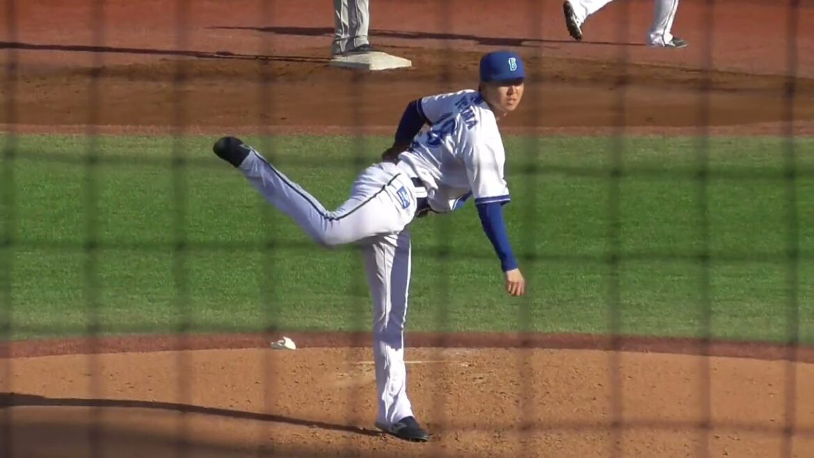 2025年3月19日 イースタンリーグ 巨人戦・京山 将弥 投手の準備投球（ボールデッド中）