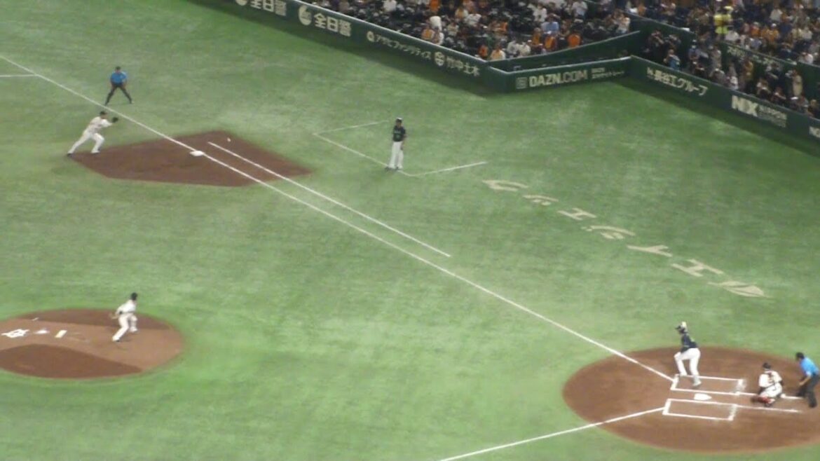 巨人 大城卓三 ナイスプレー　巨人 vs ヤクルト　2024年8月3日(土) 東京ドーム