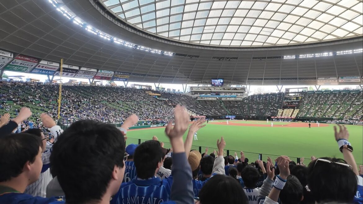 【ベルーナドームでデスターシャ！】 牧秀悟、レフトスタンドに突き刺すホームラン！ 熱き星たちよ〜デスターシャ！ 外野応援席は大盛り上がり！ 2025年3月23日 #ベイスターズ