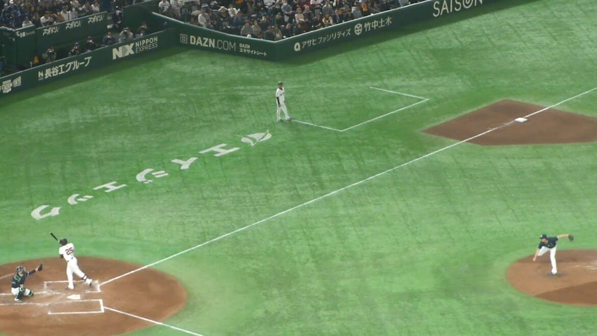 巨人 岡本和真 デッドボール　巨人 vs ヤクルト　2025年3月29日(土)　東京ドーム