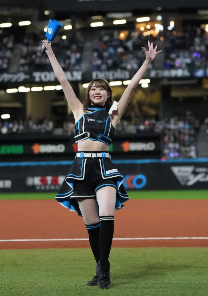 日本ハム「ファイターズガール」限定衣装できつねダンス　ファン「可愛すぎだろーー」「きたー！」― スポニチ Sponichi Annex 野球