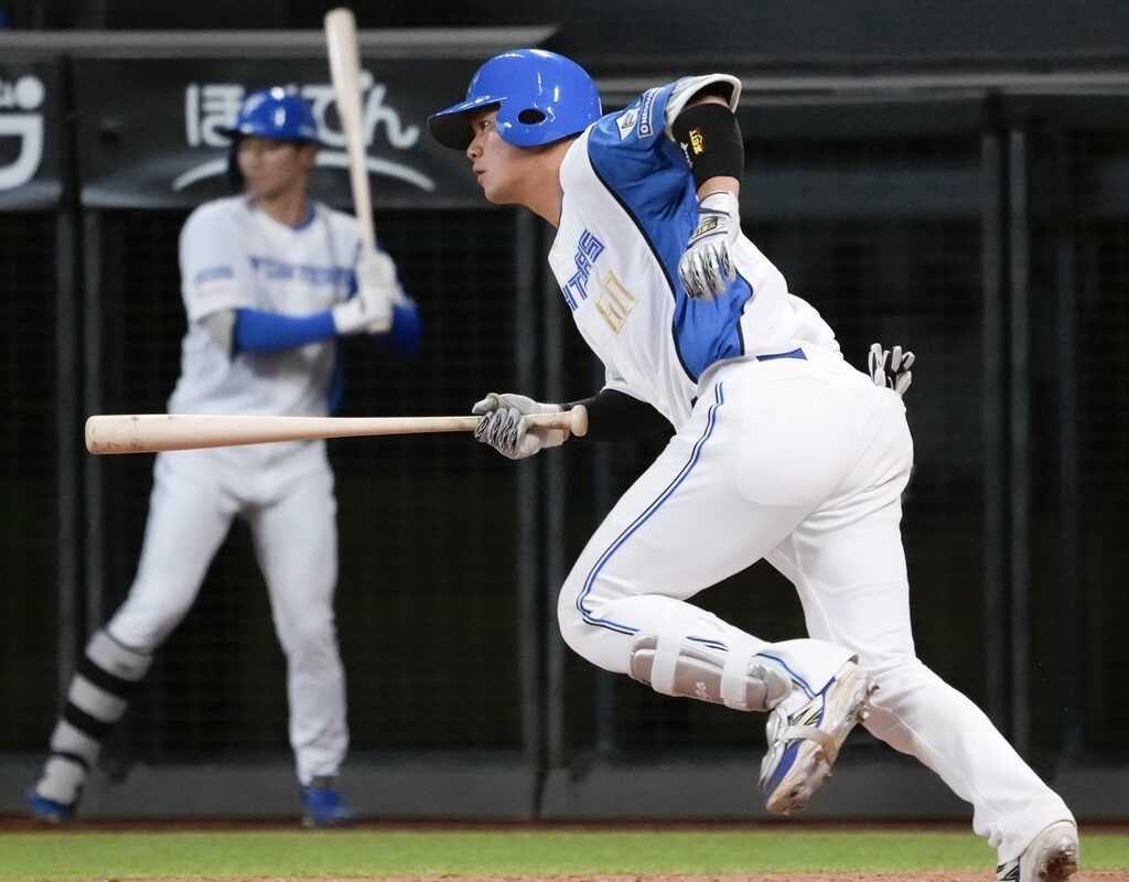 Nippon-Ham ‘s Kengo Yoshida ‘s performance leads to fierce competition outfielder Takagi: “With Mannami and Mizutani, if I were to join them…” | Pacific League Nippon-Ham 's Kengo Yoshida 's performance leads to fierce competition outfielder Takagi: "With Mannami and Mizutani, if I were to join them..." | Pacific League