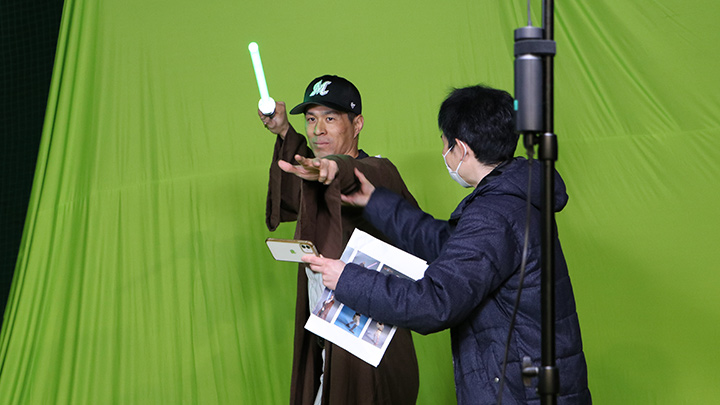 腕の高さを念入りに【写真：筆者撮影】