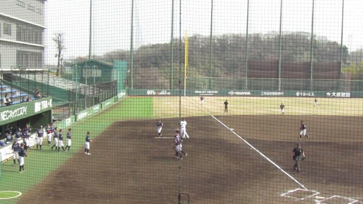 青森大 小金井凌生〜巨人 舟越秀虎をレフトフライ（読売ジャイアンツ対 青森大学 2025年3月26日）