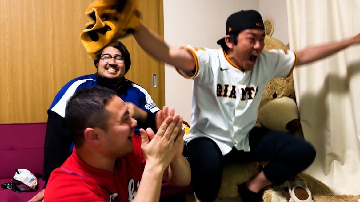 【開幕戦】若林楽人、サヨナラの瞬間 【開幕戦】若林楽人、サヨナラの瞬間