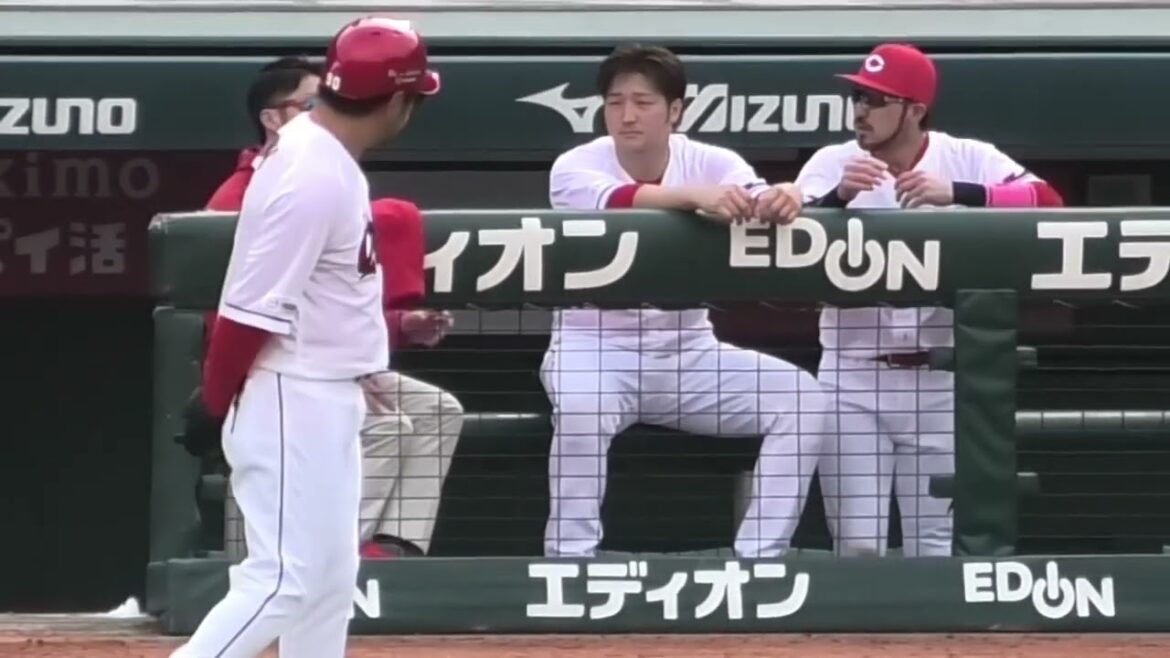 好投手DeNA東選手のピッチングをガン見する床田寛樹！広島東洋カープ マツダスタジアム 2025年4月5日