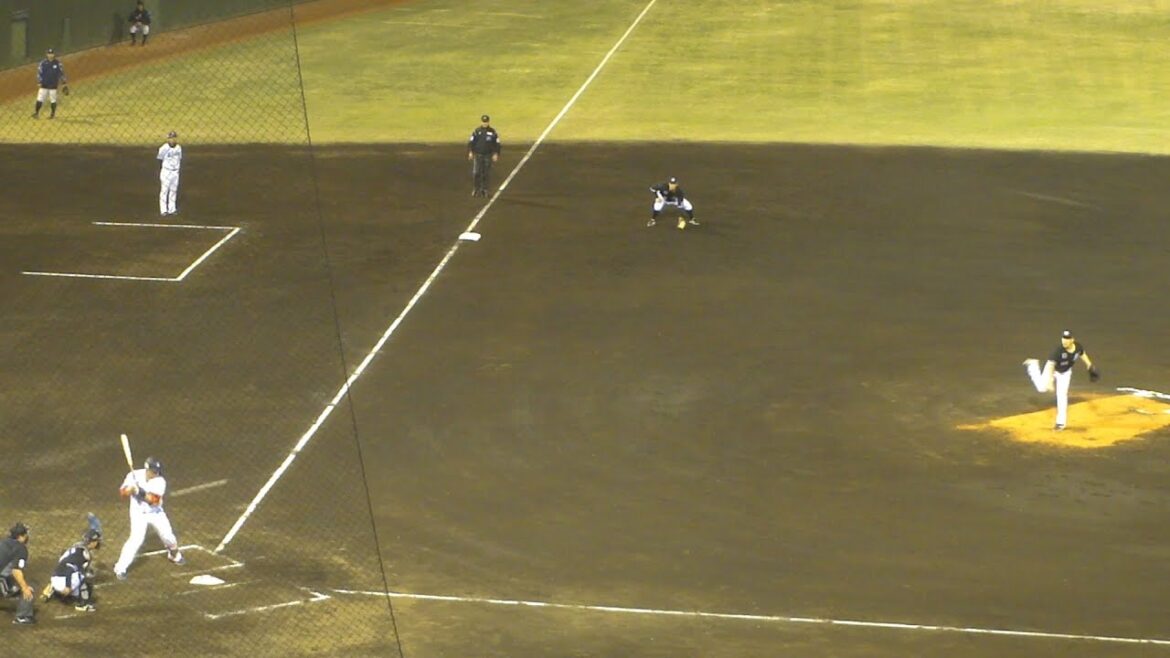 西武 炭谷銀仁朗 デッドボール　西武 vs ロッテ　2025年4月9日(水) 県営大宮球場