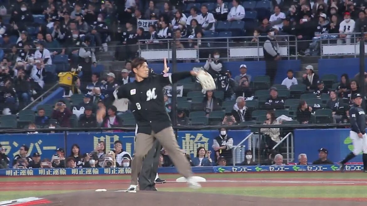 千葉ロッテマリーンズOB今江敏晃さんの始球式＆応援歌