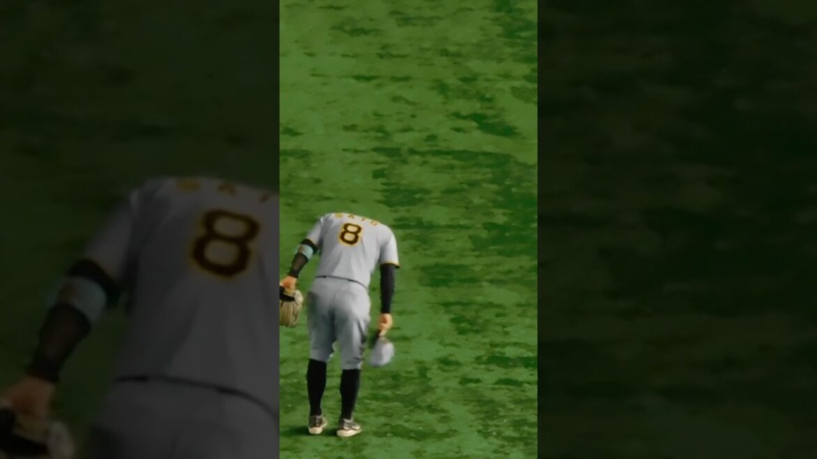 【カブス相手に3点リード】タイムリーを放ちファンの声援に応える”ライト”佐藤輝明 【カブス相手に3点リード】タイムリーを放ちファンの声援に応える"ライト"佐藤輝明