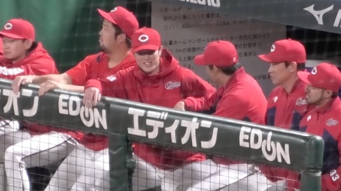 大量リードでニコニコな森下暢仁の2勝目の瞬間&勝利のハイタッチ！広島東洋カープvs読売ジャイアンツ 2025年4月11日