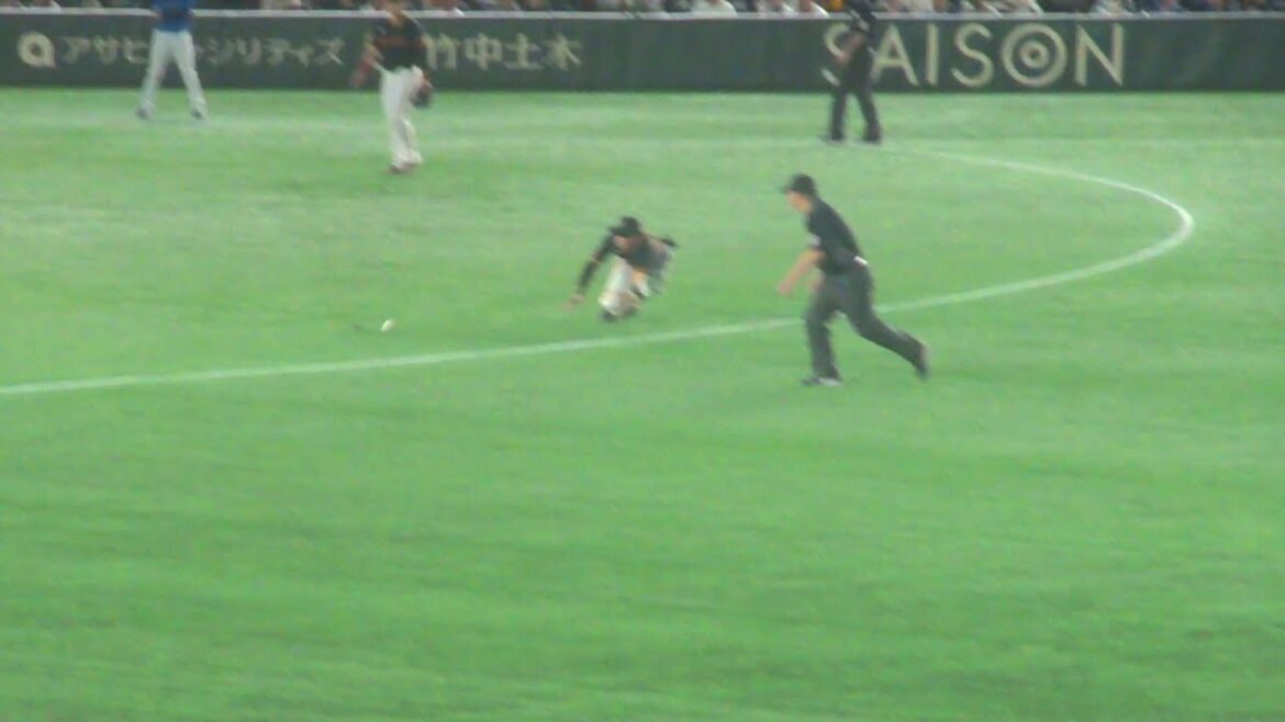 巨人 泉口友汰 ナイスプレー　巨人 vs DeNA　2025年4月16日(水) 東京ドーム