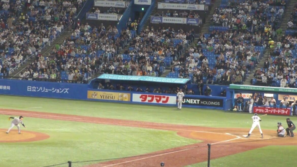 ヤクルト サンタナ デッドボール　ヤクルト vs 巨人　2025年4月20日(日) 神宮球場