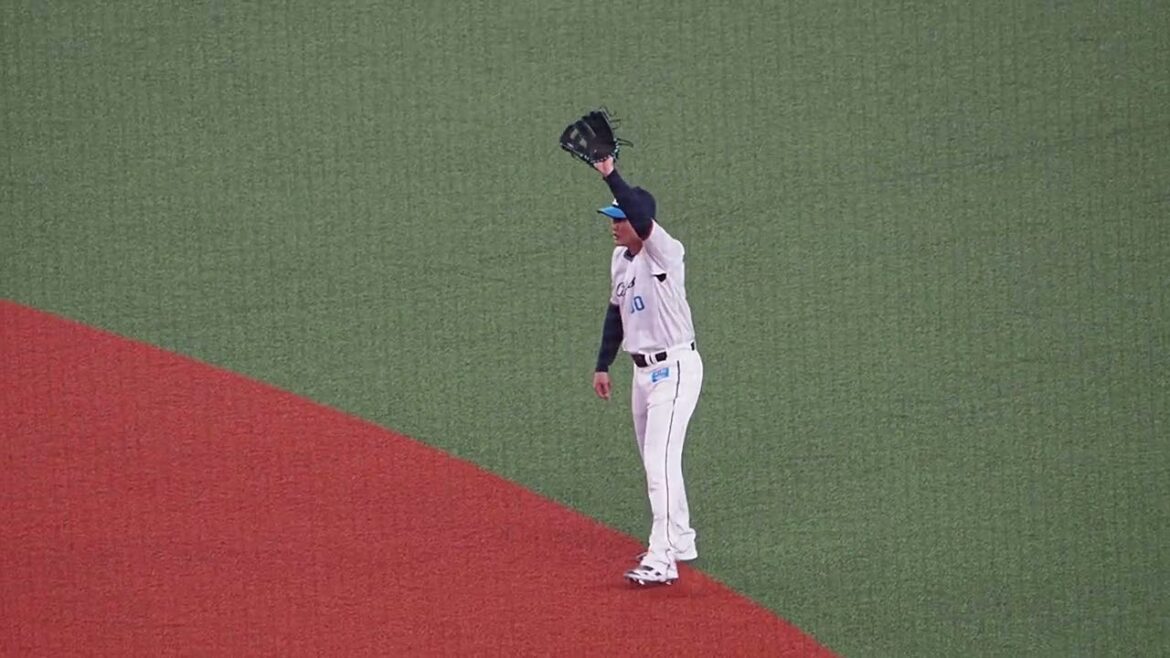 2025.04.19 埼玉西武-福岡ソフトバンク #元山飛優 シートノック (ベルーナドーム)