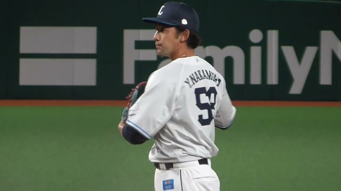 2025年4月22日 イースタンリーグ 埼玉西武・中村 祐太 投手の準備投球（ボールデッド中）