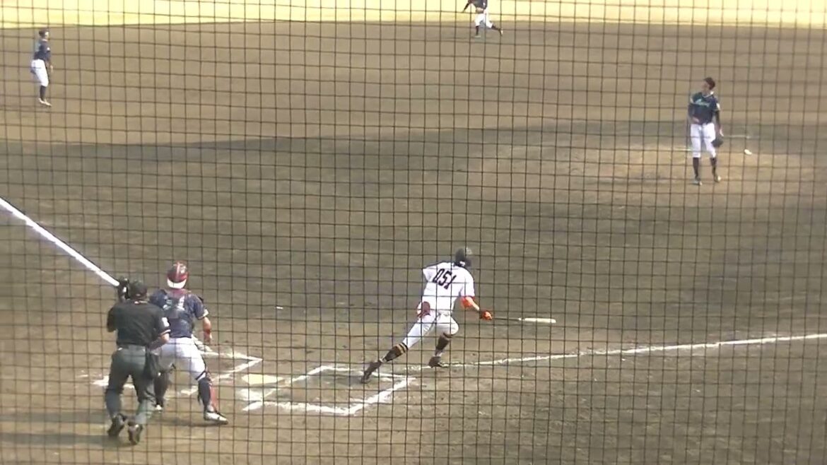 舟越秀虎レフトフライに倒れる 抑える青森大の小金井くん＜読売ジャイアンツ3軍 対 青森大学 2025年3月27日＞