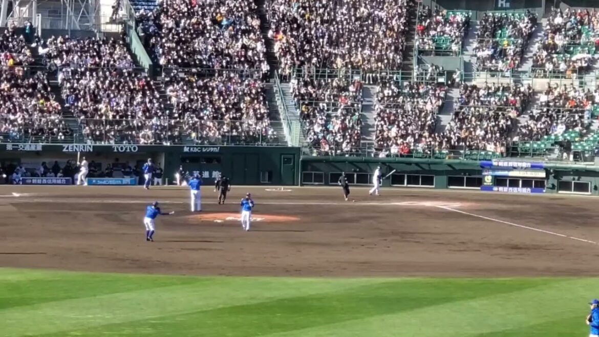 20240302　海野隆司 第1打席の登場曲【｢BIG UP｣／湘南乃風】　8回ｳﾗ　福岡ｿﾌﾄﾊﾞﾝｸﾎｰｸｽ@北九州市民球場･外野ﾚﾌﾄ ｵｰﾌﾟﾝ戦