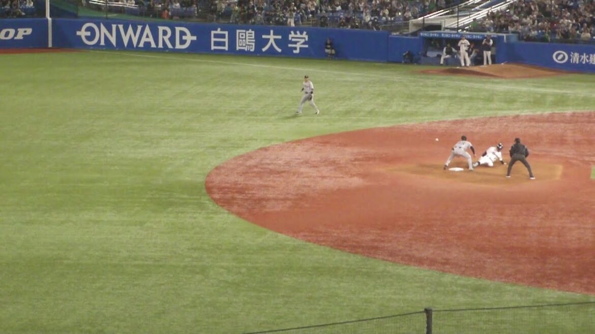 ヤクルト 茂木栄五郎 ツーベースヒット　ヤクルト vs 巨人　2025年4月20日(日) 神宮球場