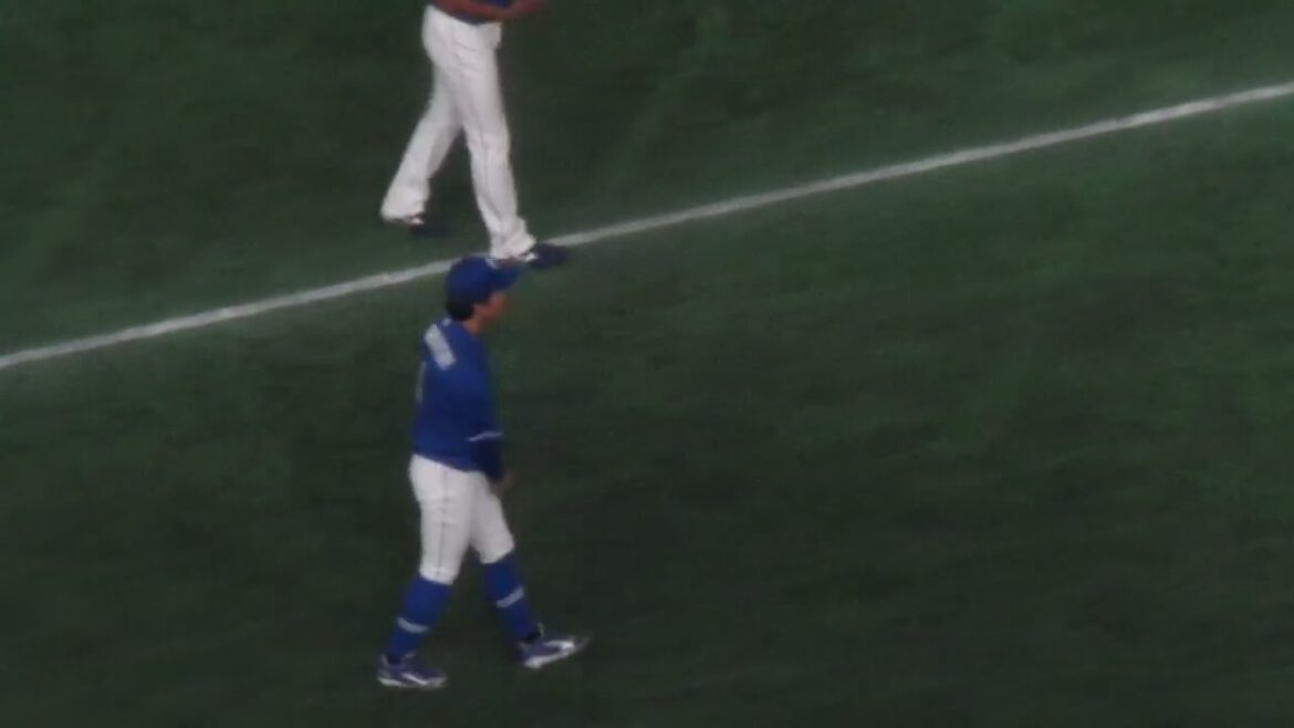 ドラゴンズ岡林勇希キャッチボール【読売ジャイアンツ対 中日ドラゴンズ2025年4月23日】