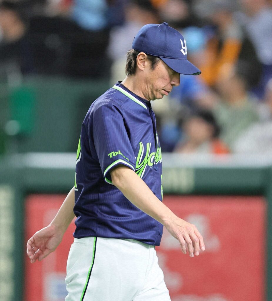 ヤクルト・高津監督 開幕3連敗に「しょうがないです。向こうの力が上なので…今回はやられてしまった」（スポニチアネックス） - Yahoo!ニュース - Yahoo!ニュース