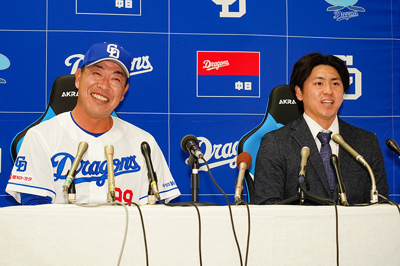 三浦投手、井上監督