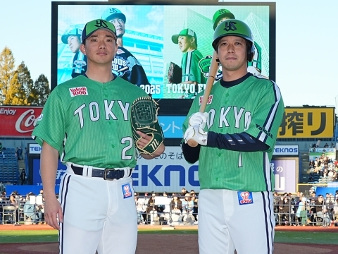 『TOKYOシリーズ』で着用するスワローズのユニホーム