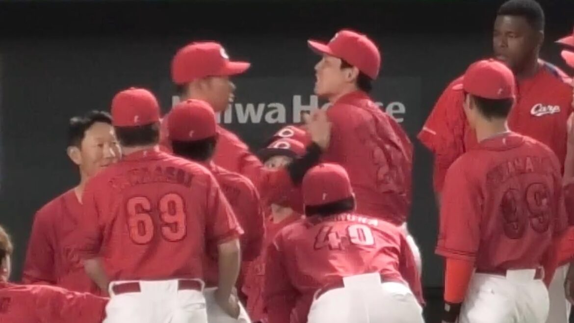 坂倉将吾が栗林良吏に円陣声出しを指示、引っ張り出しちゃう！広島東洋カープvs読売ジャイアンツ 2025年4月30日